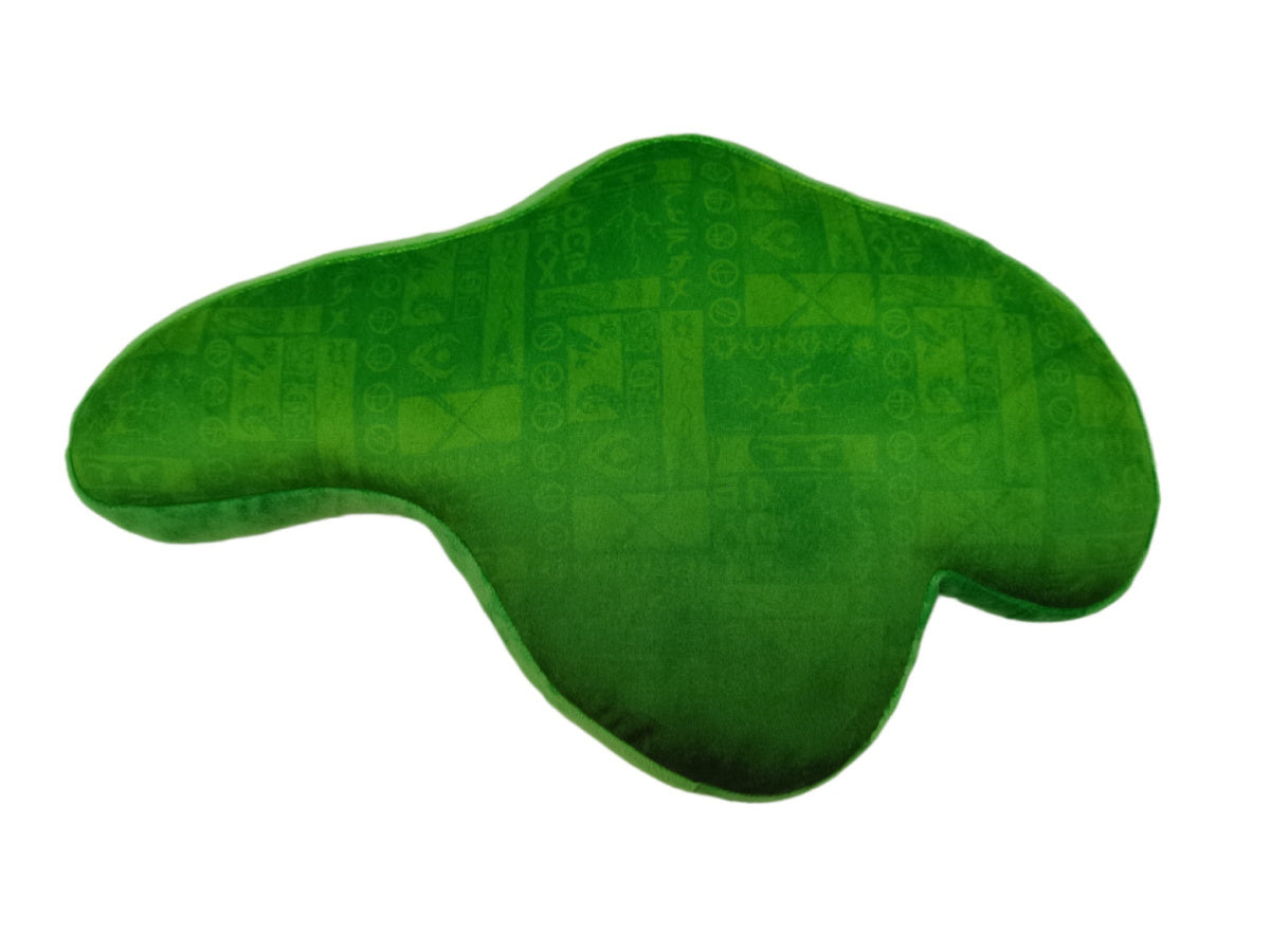 Zielona poduszka LEGO Ninjago Lloyd o nietypowym kształcie inspirowanym postacią Lloyd