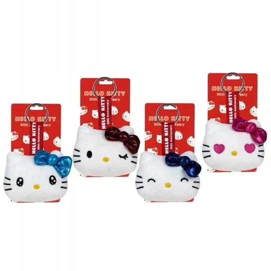 Chaveiro de pelúcia Hello Kitty com laço em várias cores da BV JACOB COMPANY