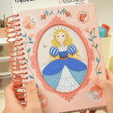 Zeszyt kreatywny małego designera mideer – Magiczny klub