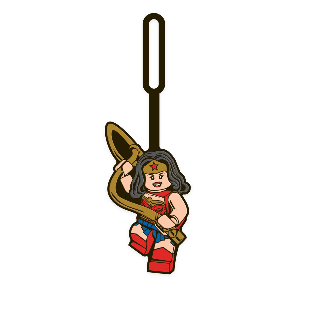 Zawieszka do plecaka Wonder Woman LEGO przedstawiająca figurkę superbohaterki z lasso