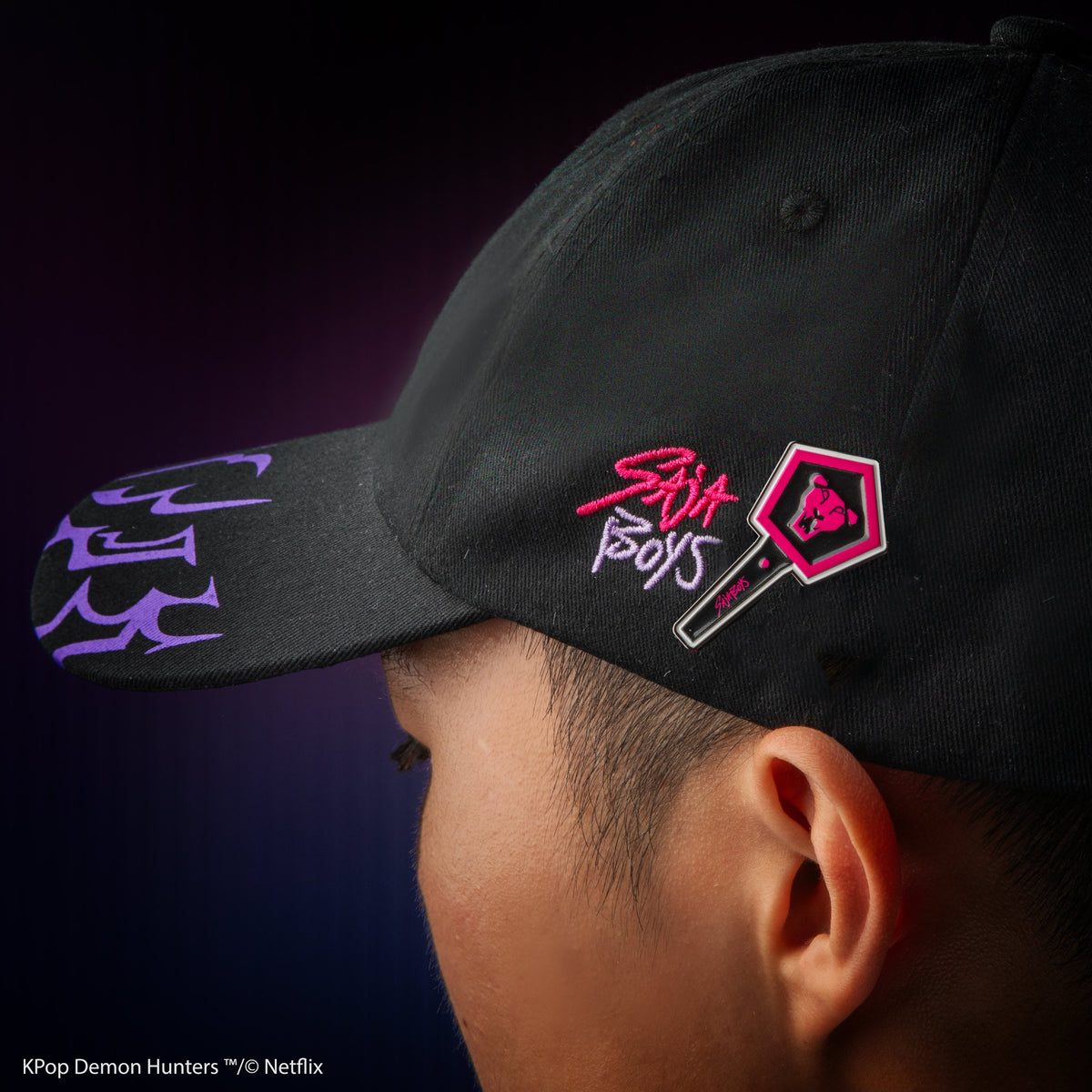 Metal pin Demon Hunters - Saja Boys Light Stick