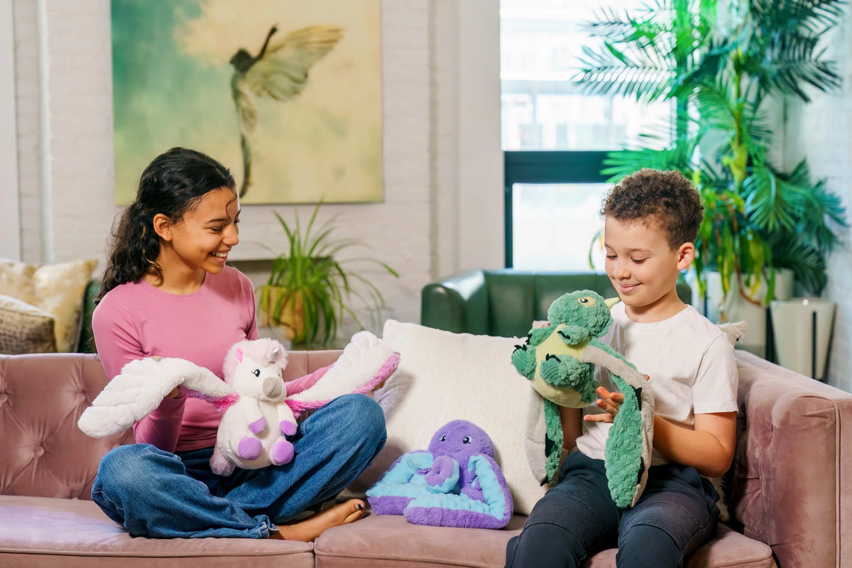 Weighted plush toy Hugimals - Echo the Unicorn