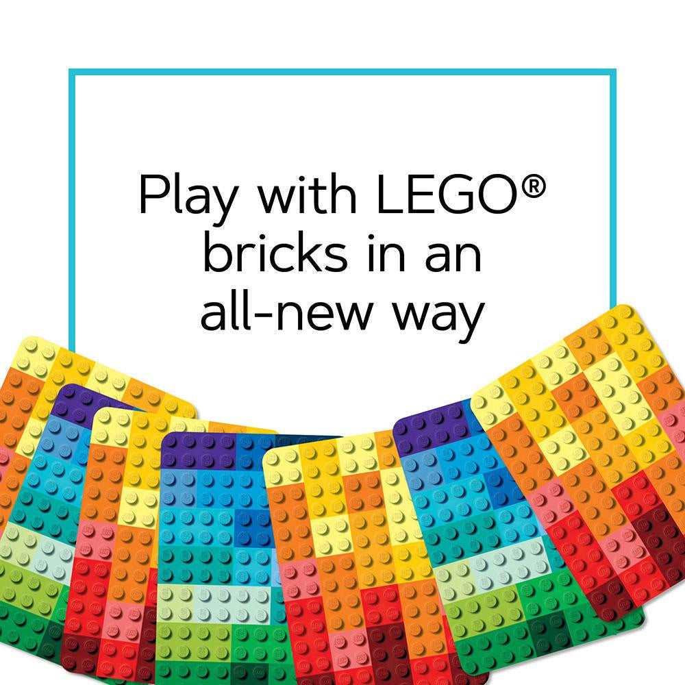Kolorowe karty do gry LEGO ułożone w wachlarz z motywem klocków LEGO od BV JACOB COMPANY