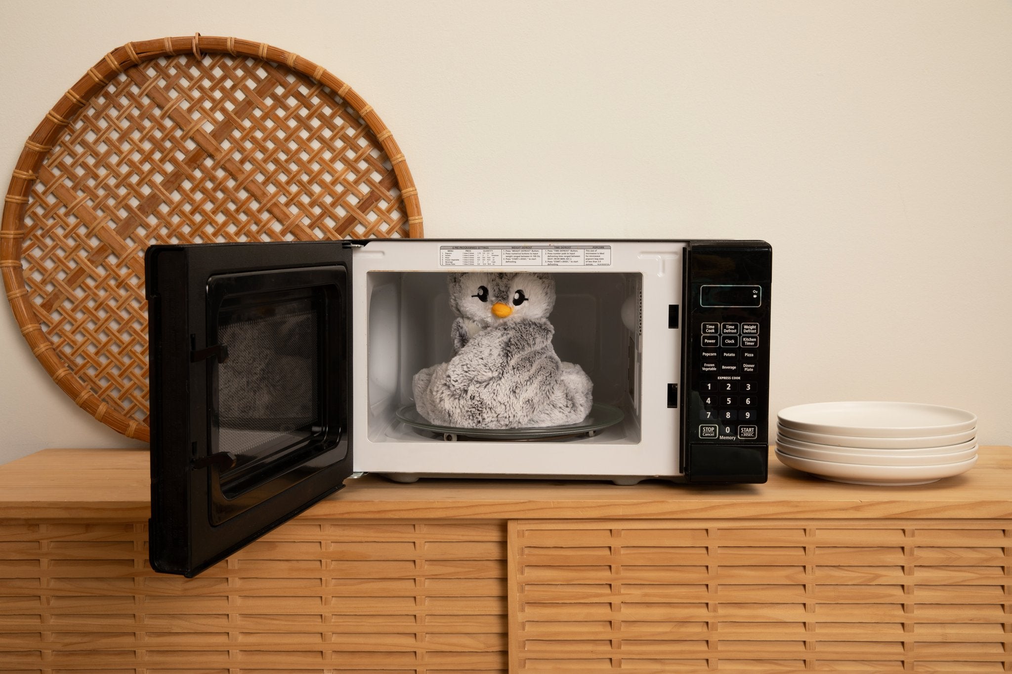 Hugimals Gewichtsplüschtier - Pinguin Pax