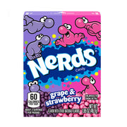 Pacote de doces de uva e morango nerds nas cores roxa e rosa