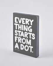 Notatnik Everything Starts From A Dot z czarno-białą okładką w kropki i białym napisem