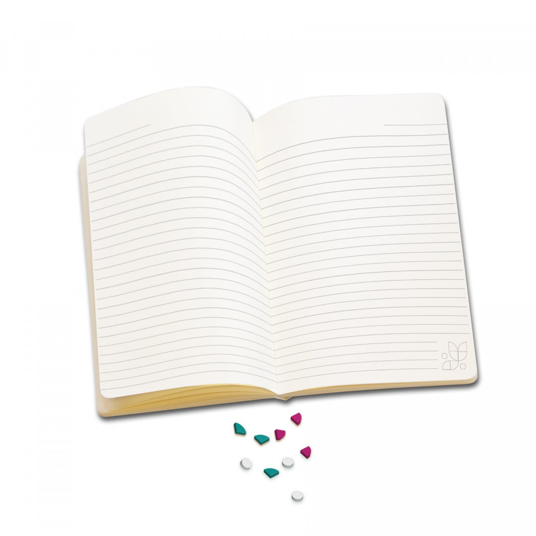 Otwarty notatnik LEGO DOTS z liniowanymi stronami i kolorowymi klockami do dekoracji BV JACOB COMPANY