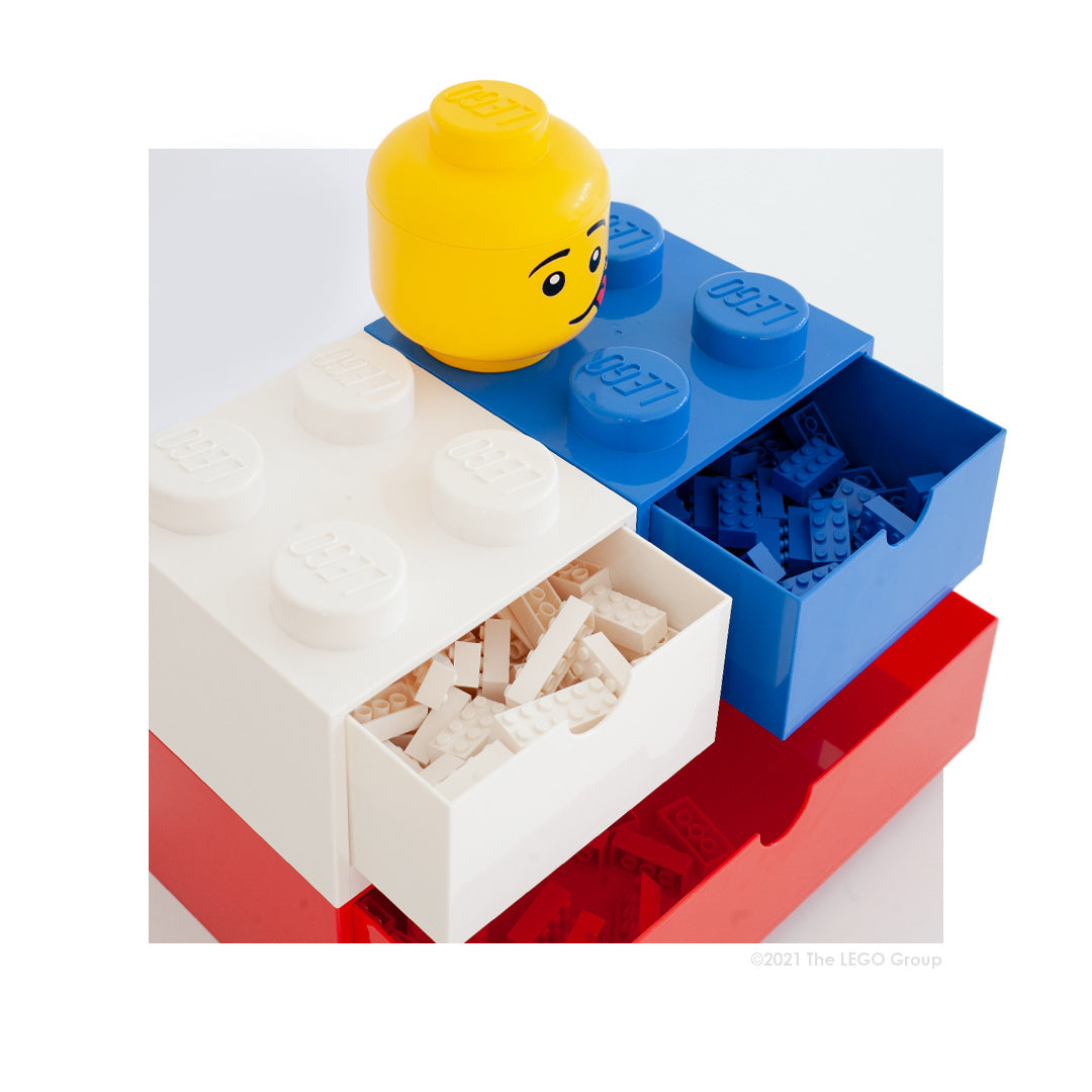 Pojemnik LEGO głowa chłopiec z kolorowymi szufladami w kształcie klocków do przechowywania