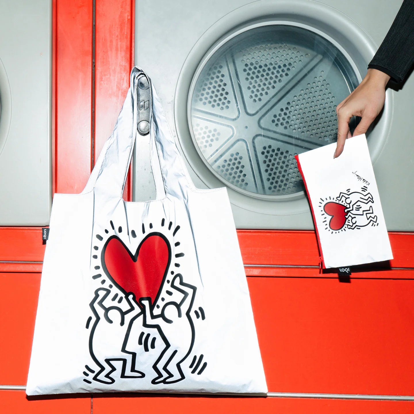 Torba LOQI Keith Harring – Dancing Heart (odblaskowa)