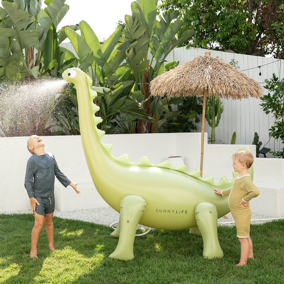 Dmuchany zraszacz gigant – Dino Into the Wild, khaki