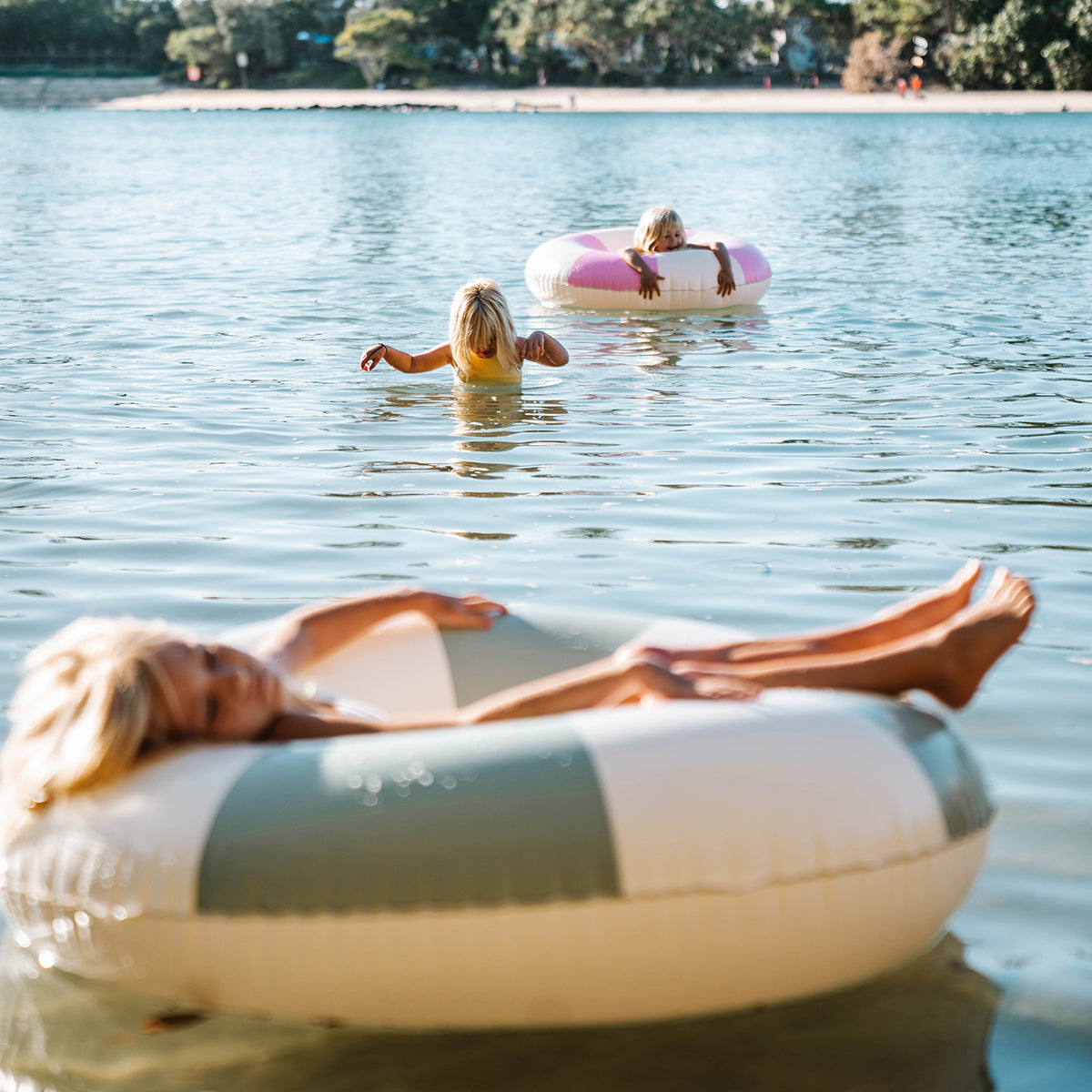 Koło do pływania – The Vacay