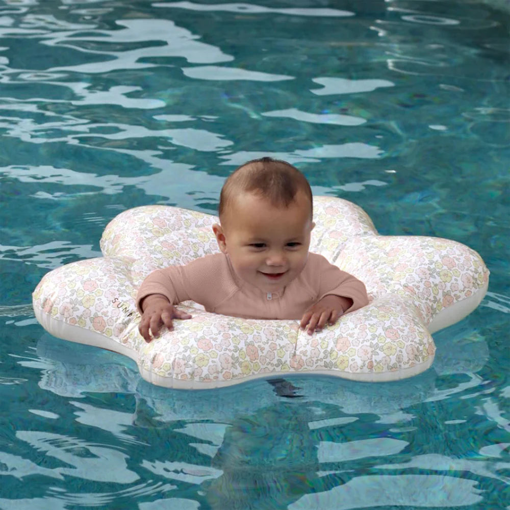 Swimming float for small children – Floats Into the Garden