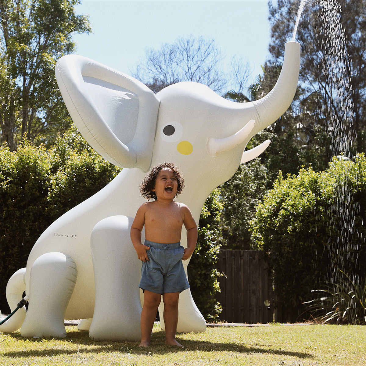 Dmuchany zraszacz gigant – Eli the Elephant