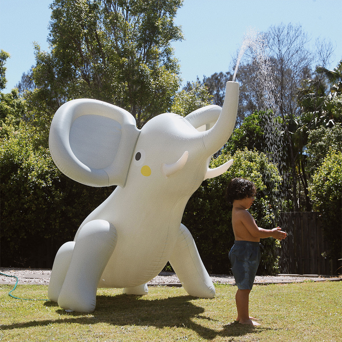 Dmuchany zraszacz gigant – Eli the Elephant