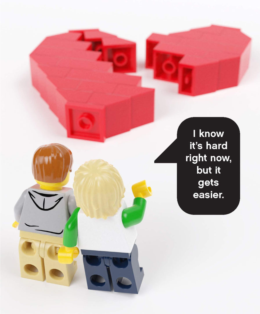 kartki okolicznościowe LEGO z figurkami i czerwonym złamanym sercem z klocków LEGO