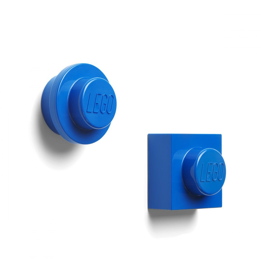 Niebieskie magnesy LEGO do lodówki w kształcie klasycznych klocków LEGO od BV JACOB COMPANY