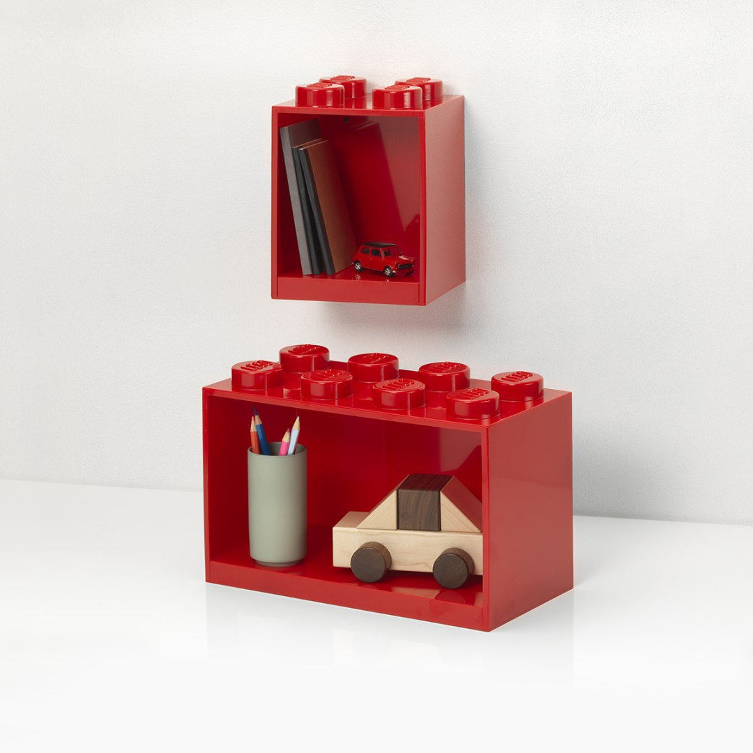 Nowoczesne półki LEGO czerwone w kształcie klocków do przechowywania książek i dekoracji