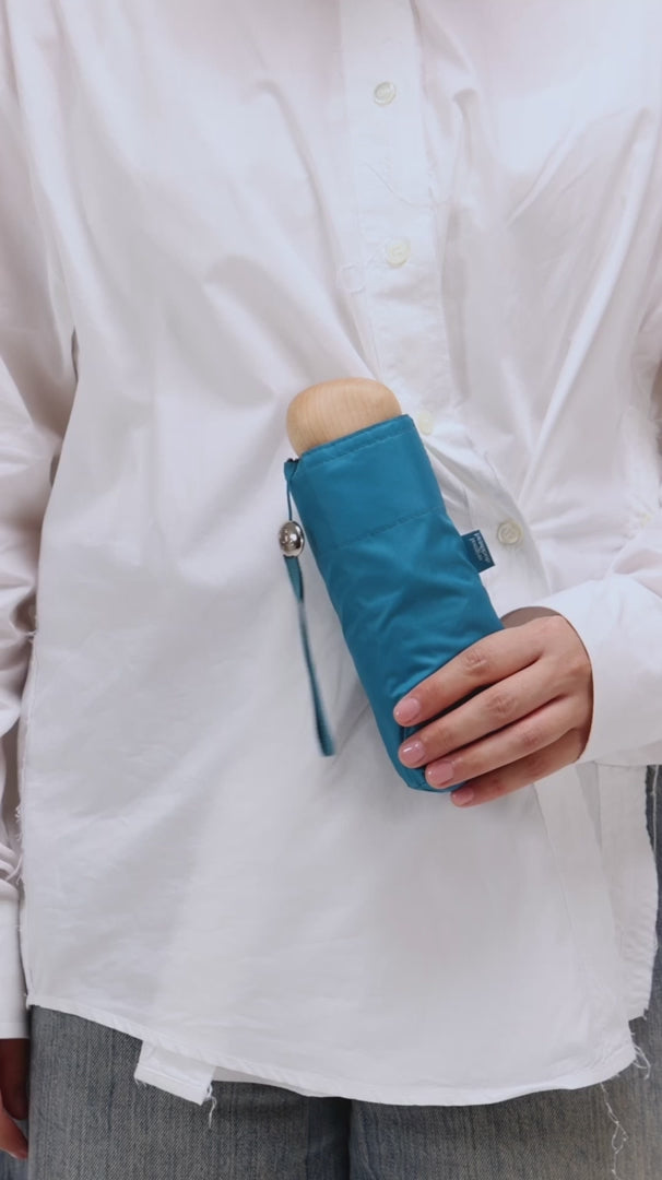 Załaduj wideo: Parasolka mini Original Duckhead – Teal